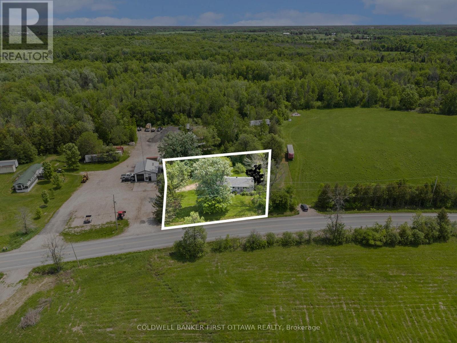 2185 Tennyson Road, Drummond/north Elmsley, Ontario  K7H 3C8 - Photo 40 - X12203261