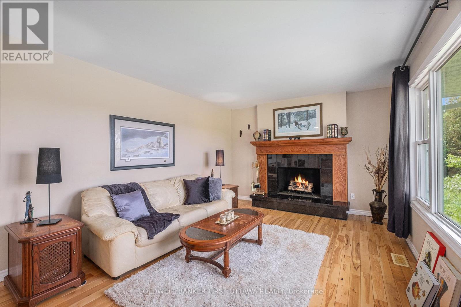 2185 Tennyson Road, Drummond/north Elmsley, Ontario  K7H 3C8 - Photo 5 - X12203261