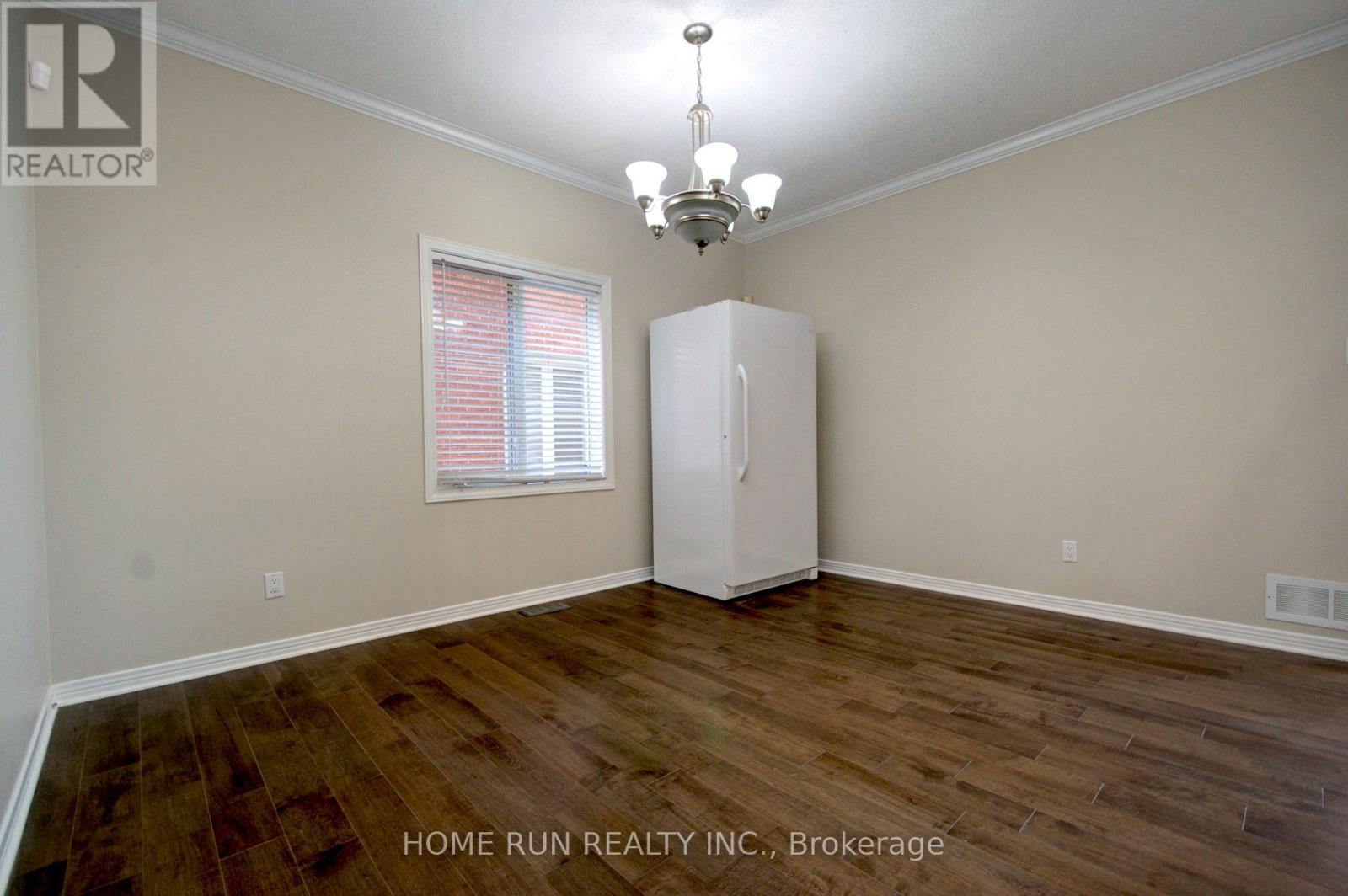 3507 Wyman Crescent, Ottawa, Ontario  K1V 0Y8 - Photo 8 - X12203332