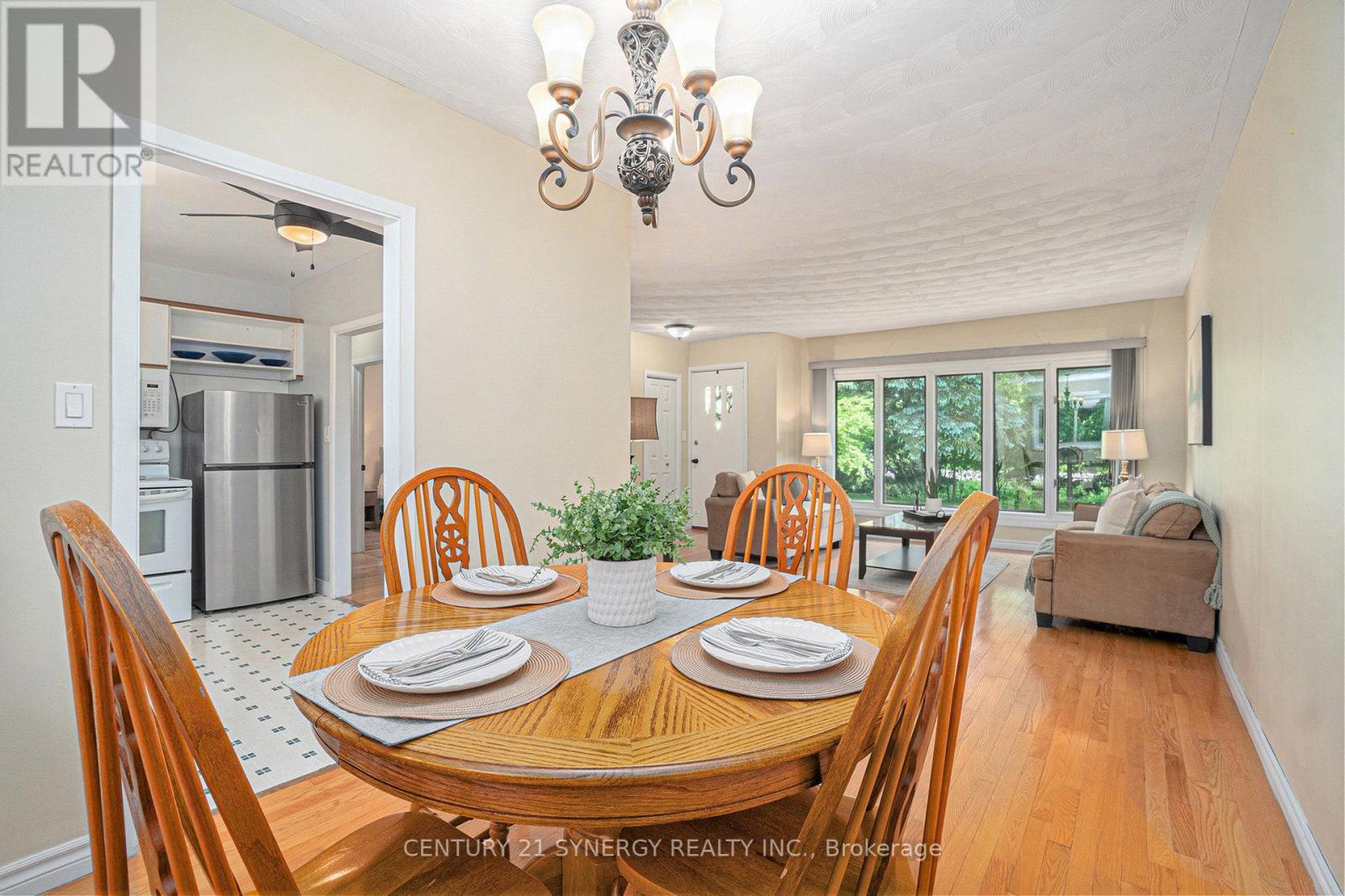 7412 Roger Stevens Drive, Montague, Ontario  K7A 4S6 - Photo 8 - X12203347