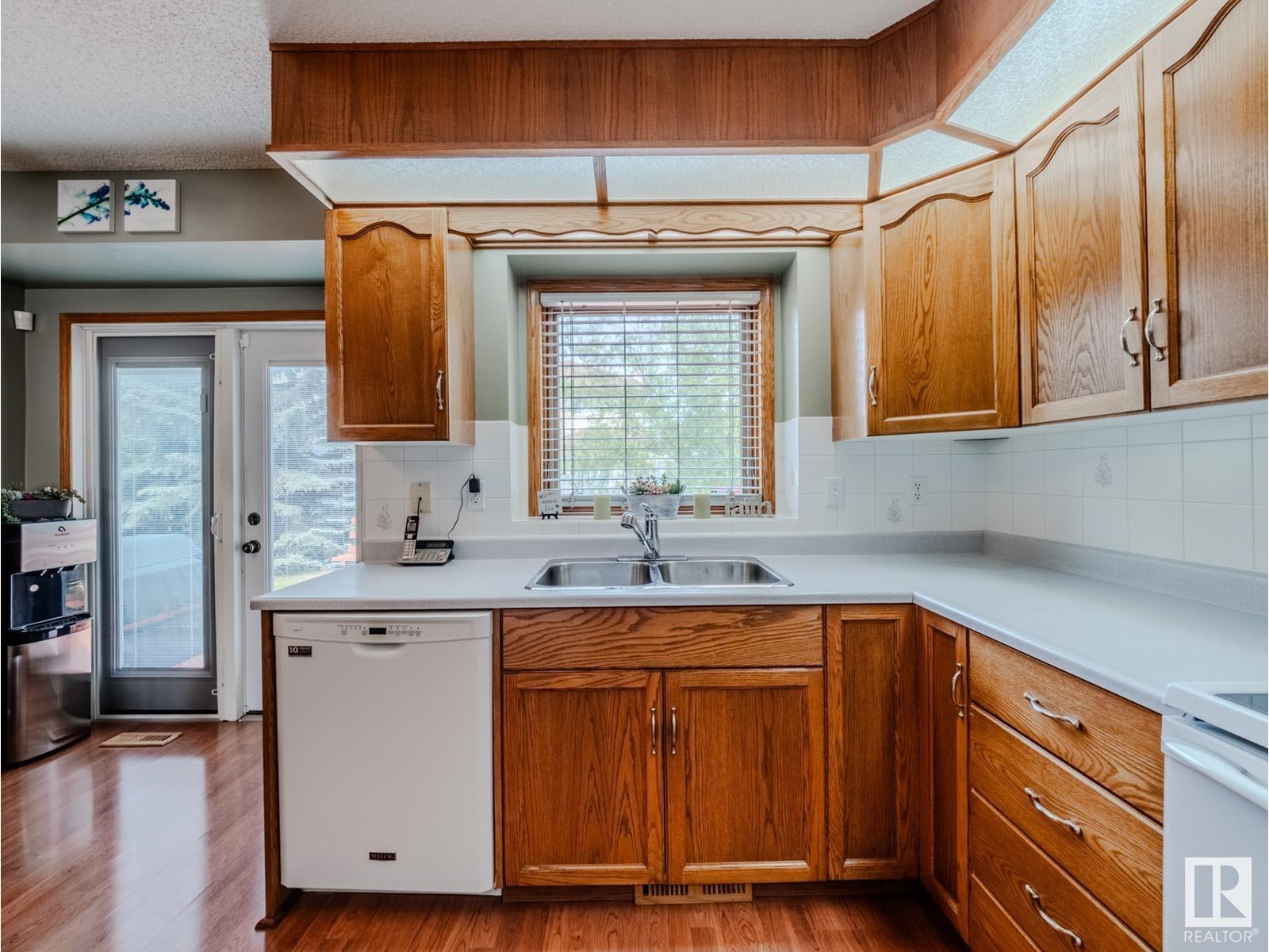 5511 190a St Nw, Edmonton, Alberta  T6M 2L3 - Photo 5 - E4440732