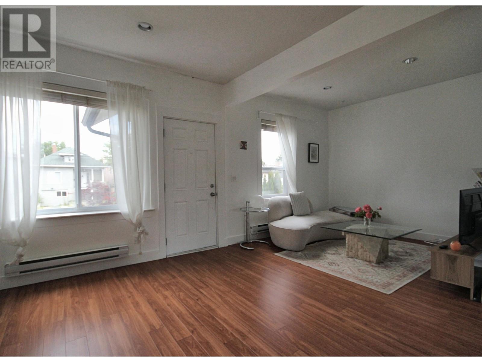 112 E King Edward Avenue, Vancouver, British Columbia  V5V 2C1 - Photo 12 - R3012350