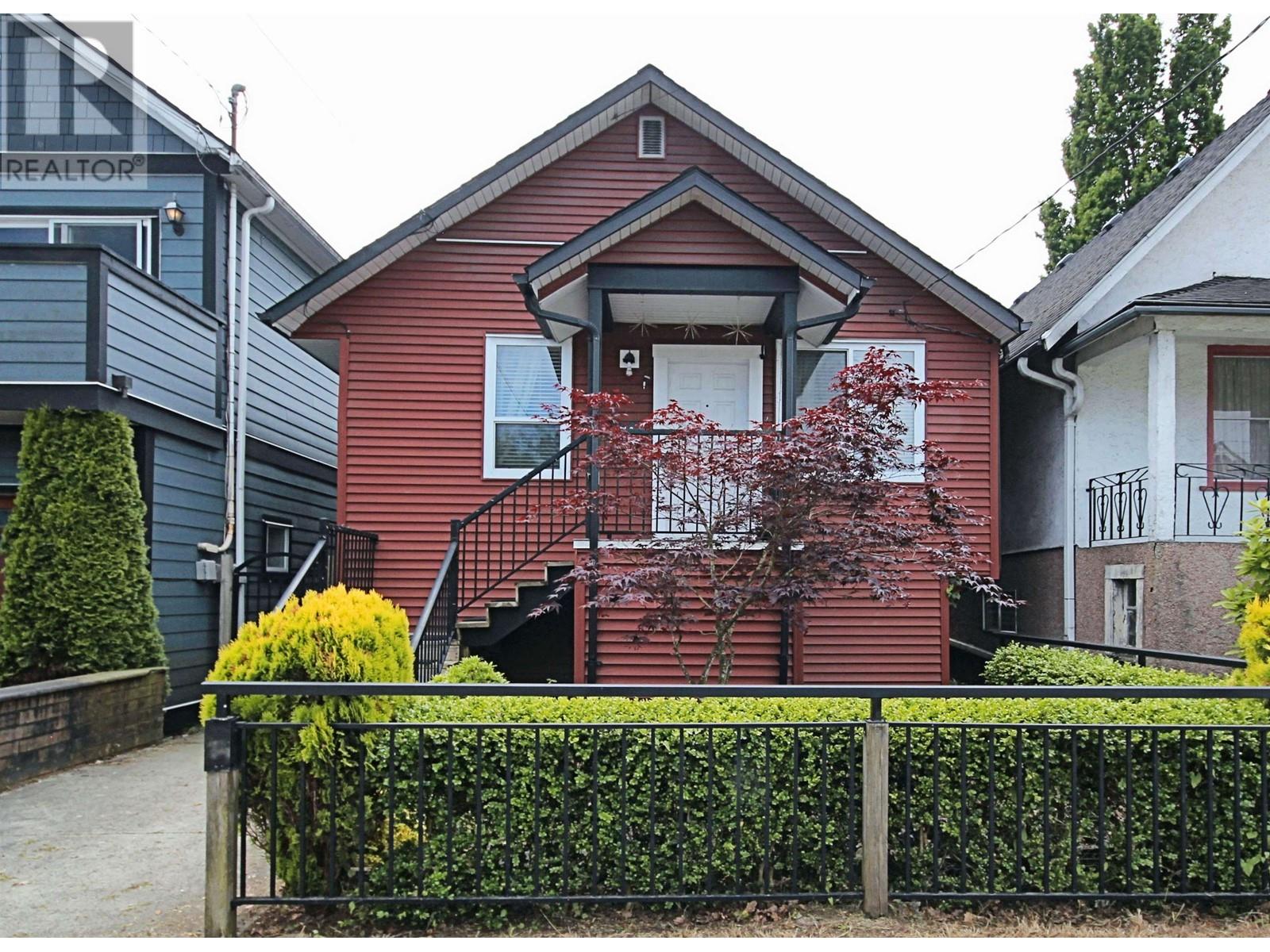 Property at 112 E KING EDWARD AVENUE image 2
