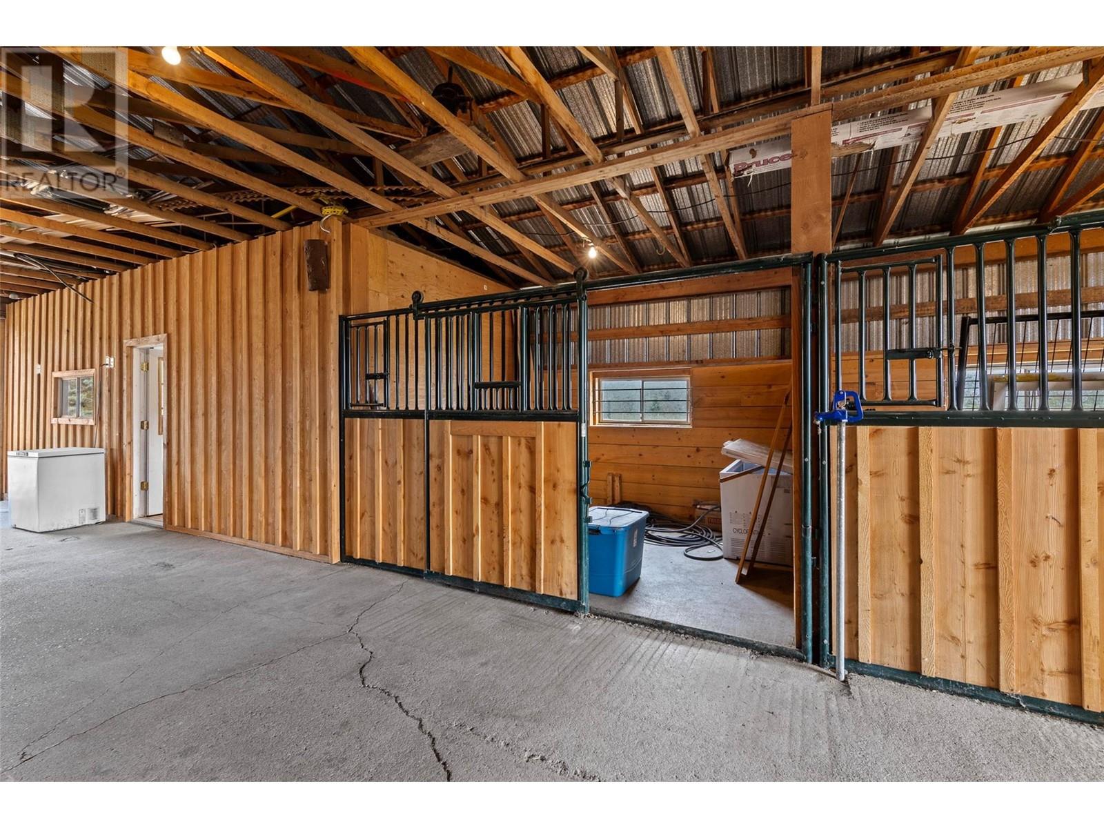 5657 BEATON Road Kamloops Photo 69