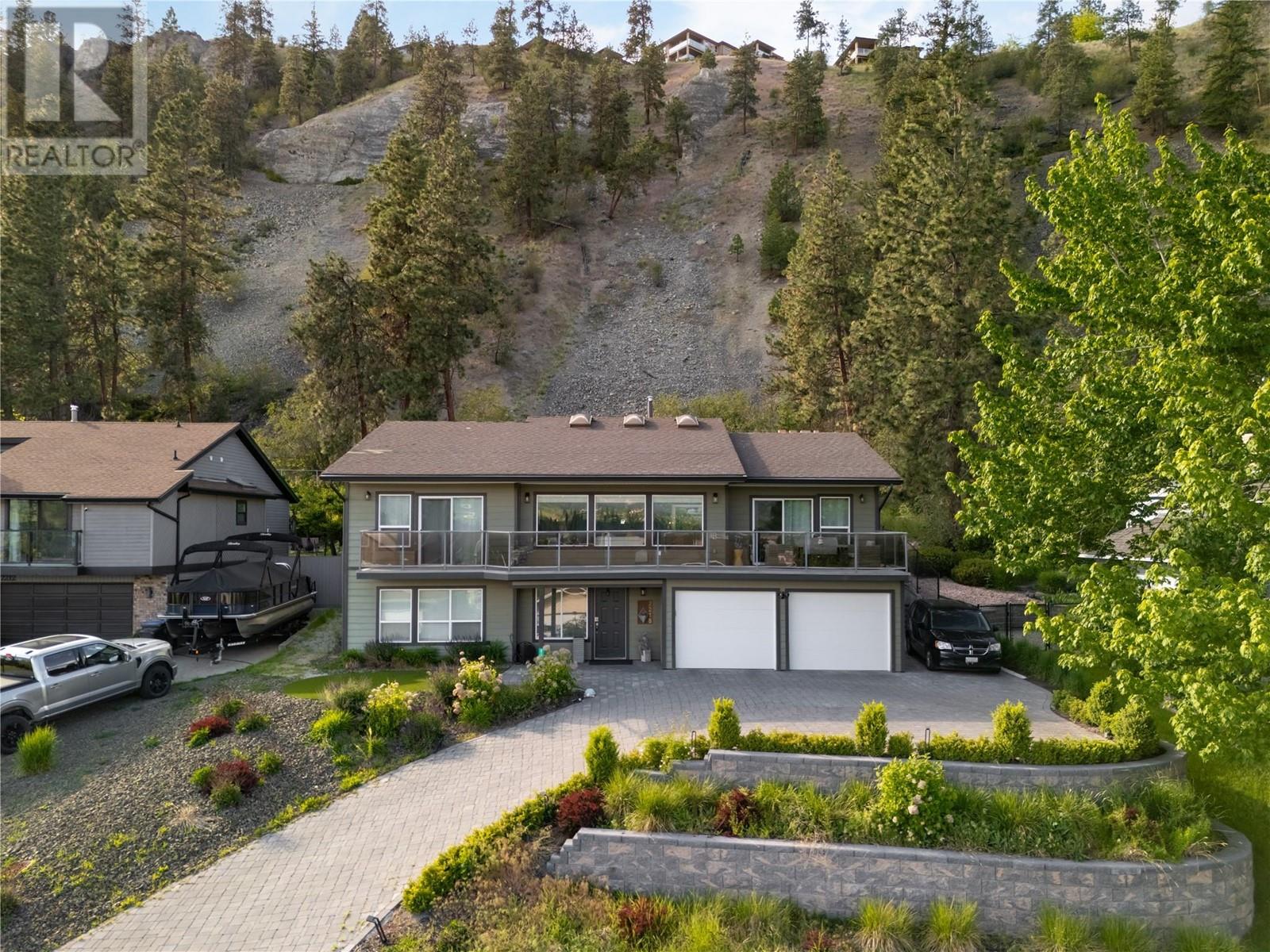 2218 Omineca Place, Kelowna, British Columbia