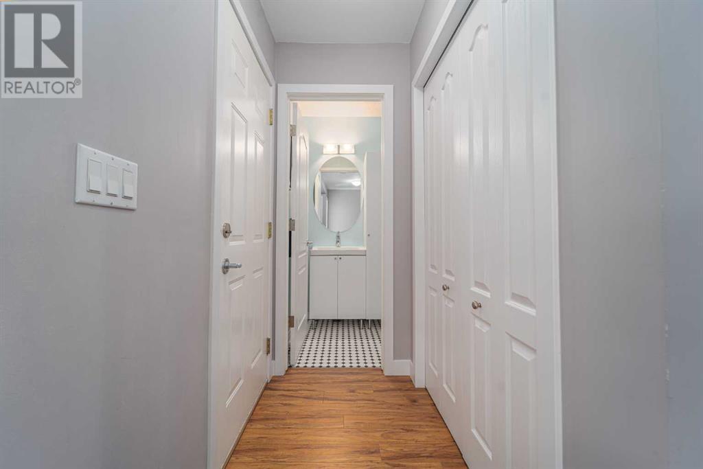 Property at 55 San Diego Place NE image 4