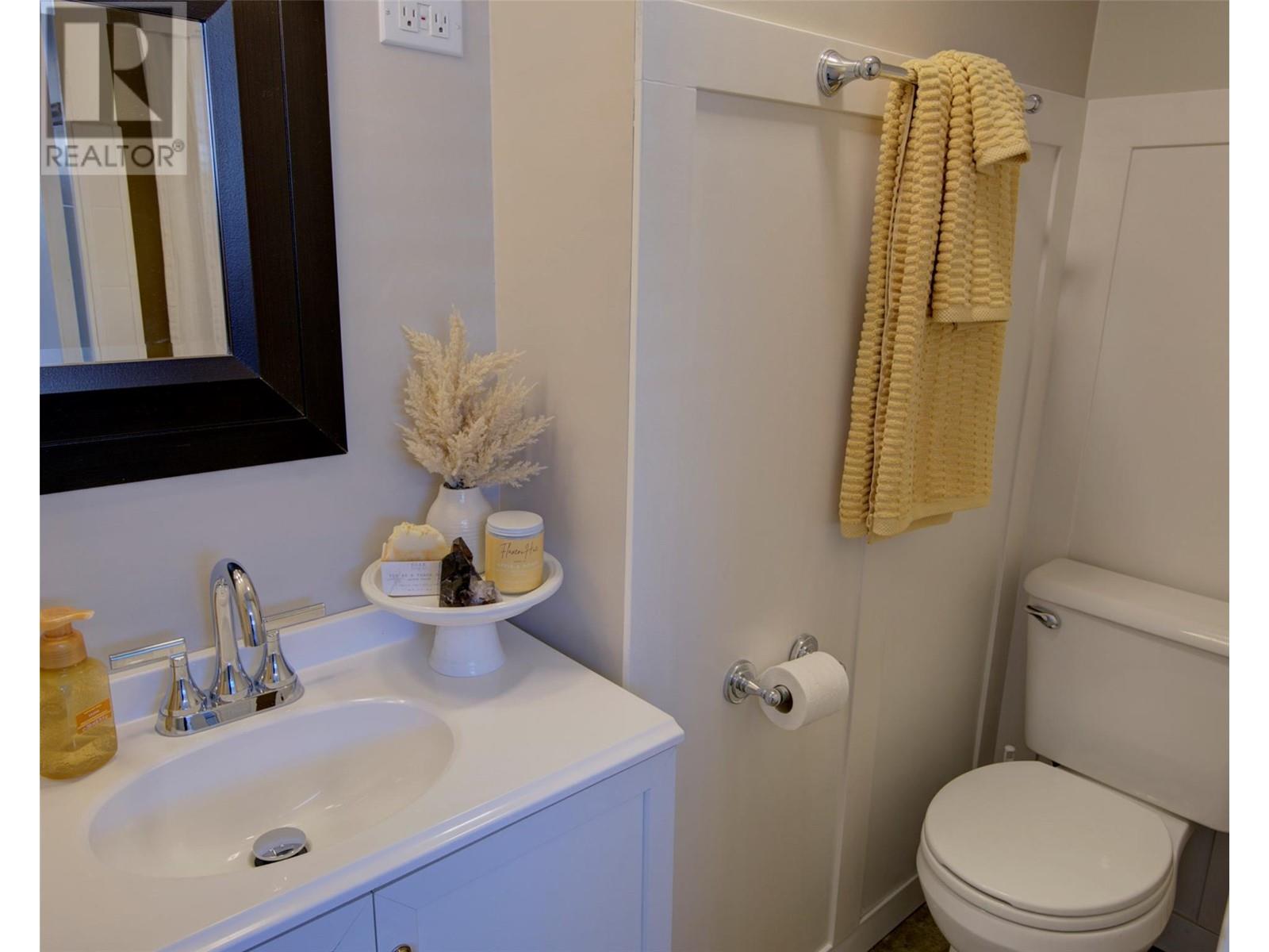 6576 Scott Road, Vernon, British Columbia  V1H 1N7 - Photo 45 - 10335528