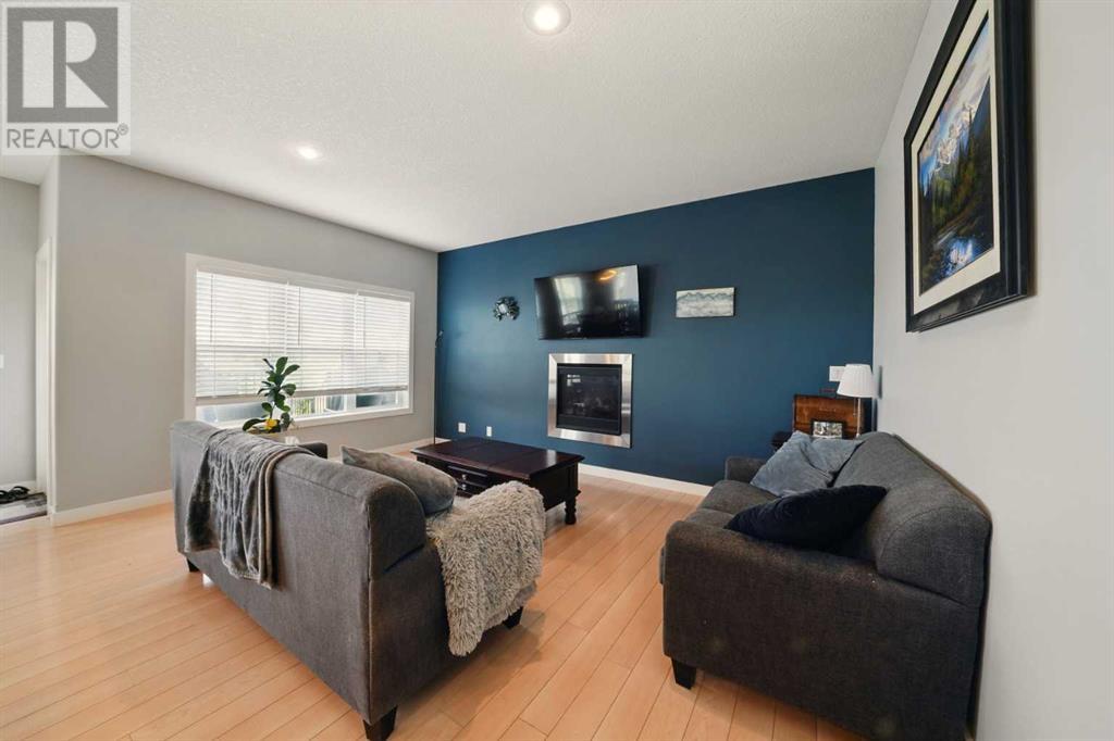 65 Ash Close, Blackfalds, Alberta  T4M 0H8 - Photo 5 - A2228634