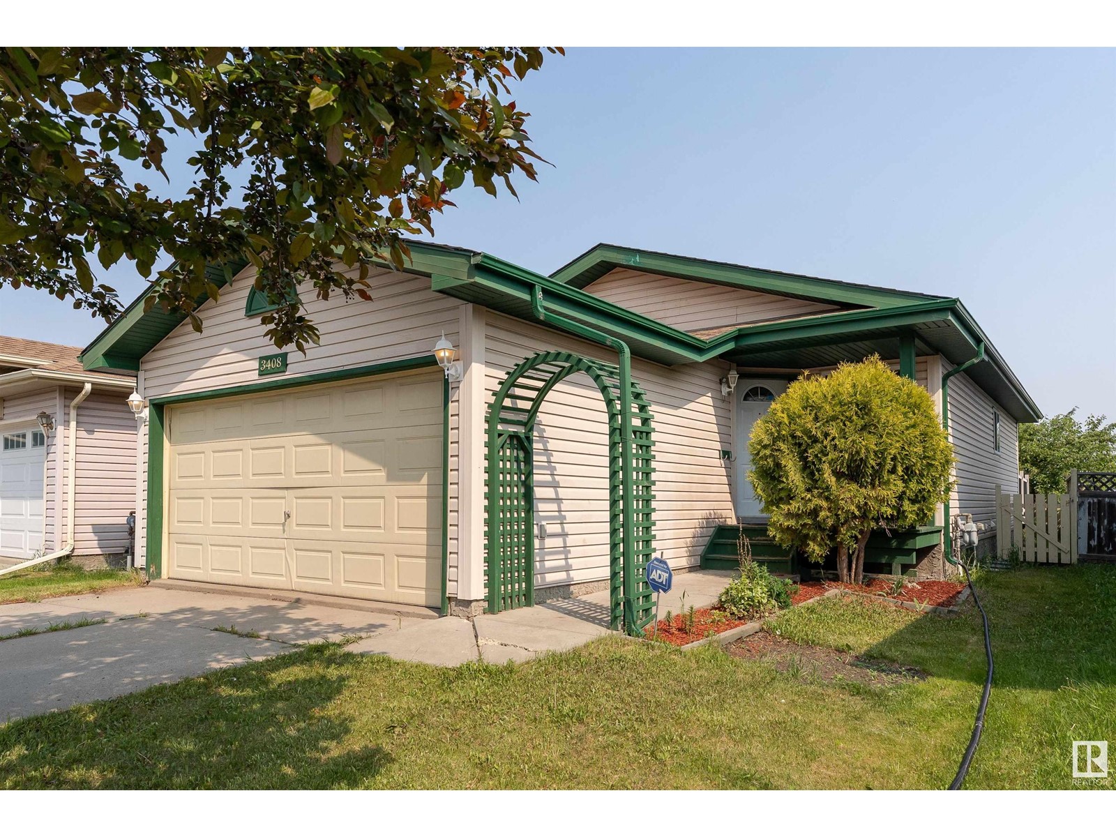 3408 132 AV NW, Edmonton, Alberta