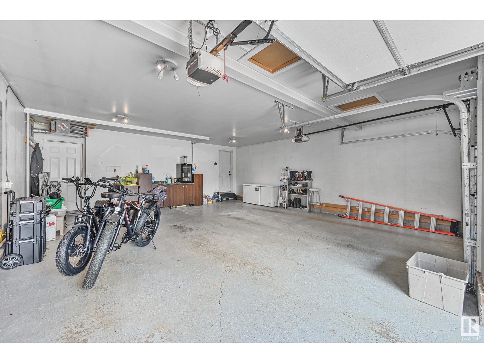 Property at 353 STILL CREEK CR image 2
