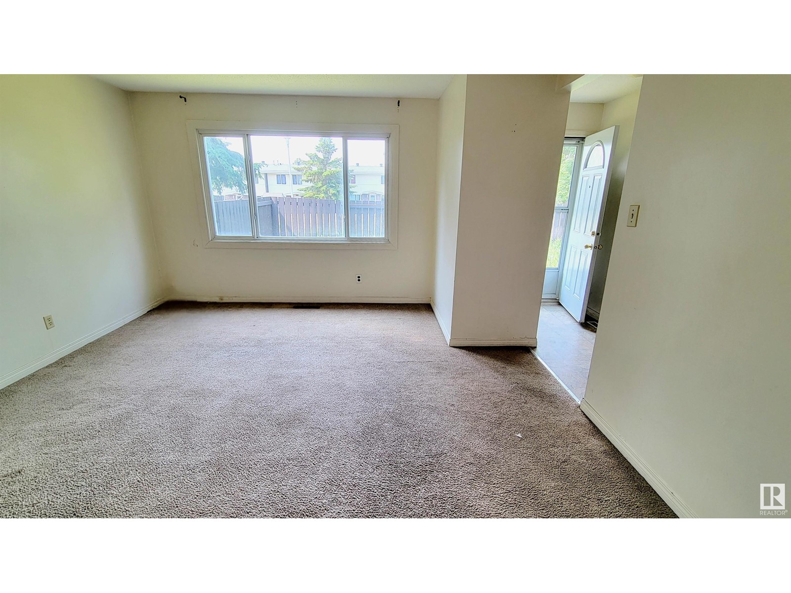 Property at #193 Roseland Village NW NW image 3