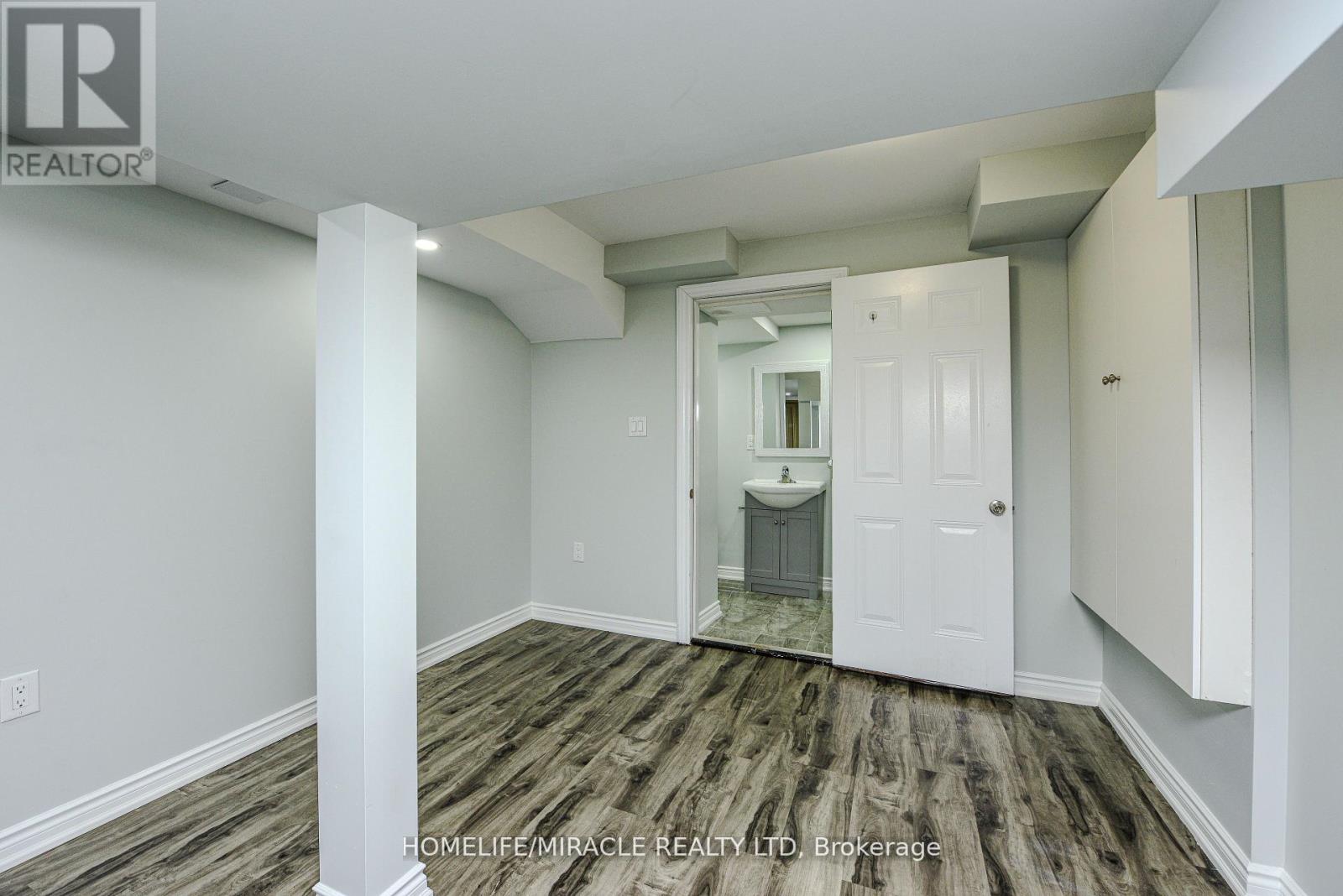56 Monument Trail, Brampton, Ontario  L7A 4M9 - Photo 47 - W12202104