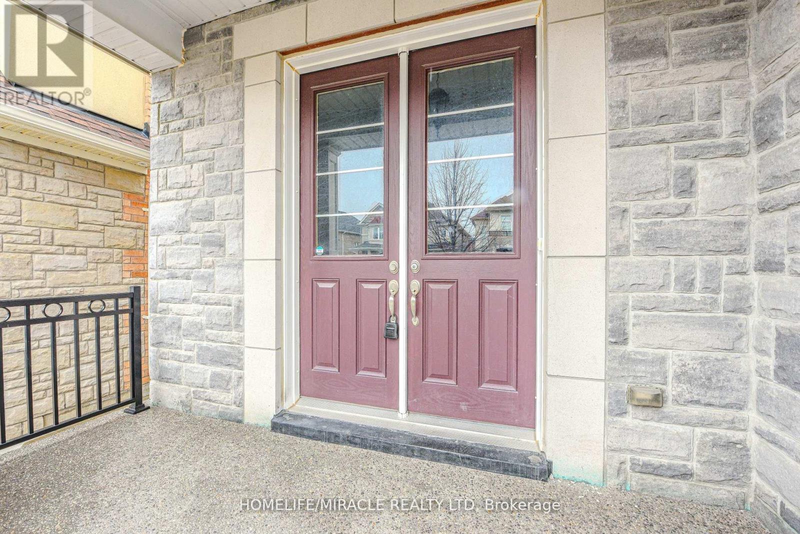 56 Monument Trail, Brampton, Ontario  L7A 4M9 - Photo 36 - W12202104