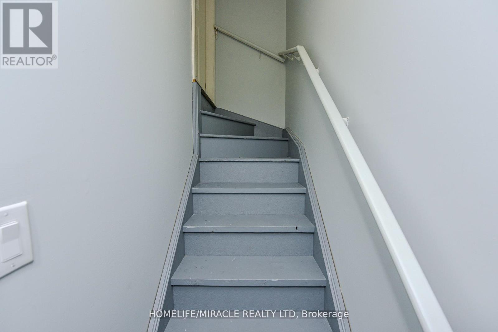 56 Monument Trail, Brampton, Ontario  L7A 4M9 - Photo 49 - W12202104