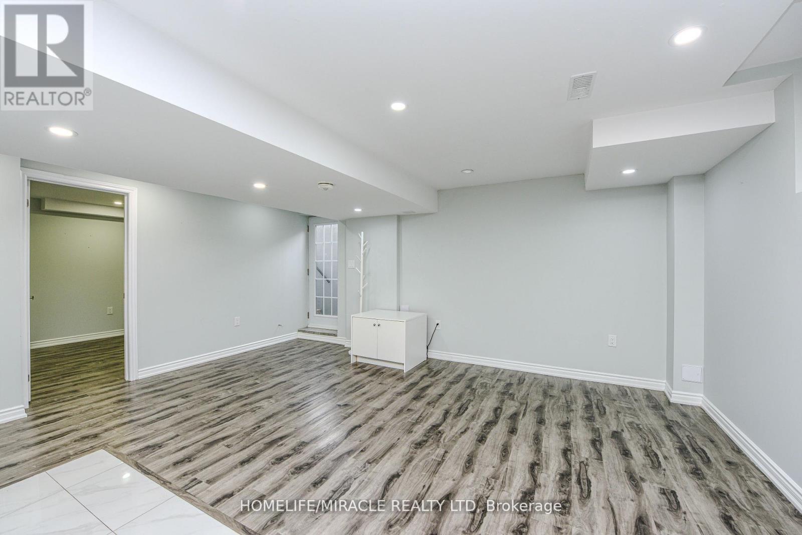 56 Monument Trail, Brampton, Ontario  L7A 4M9 - Photo 38 - W12202104