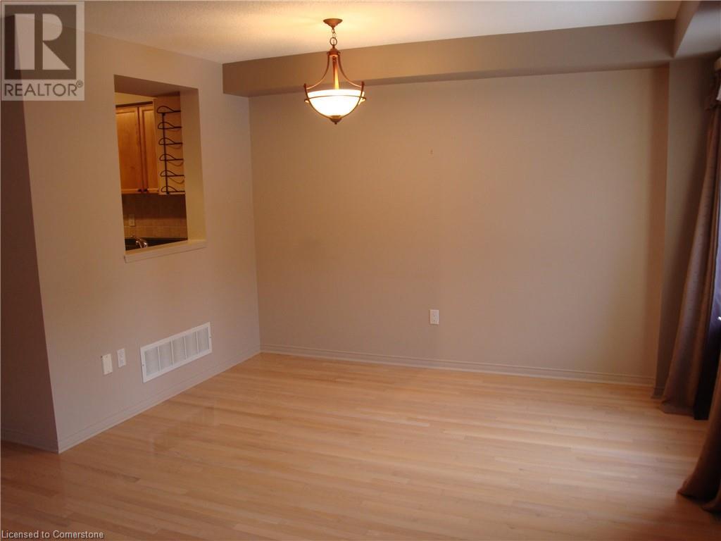 2069 Glenhampton Road, Oakville, Ontario  L6M 3W9 - Photo 6 - 40738561