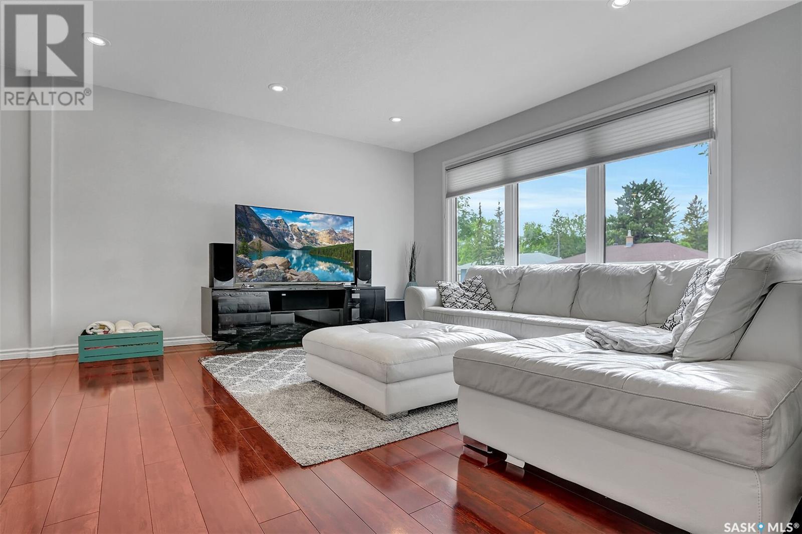 25 Probe Street, Regina, Saskatchewan  S4R 4V2 - Photo 4 - SK008598