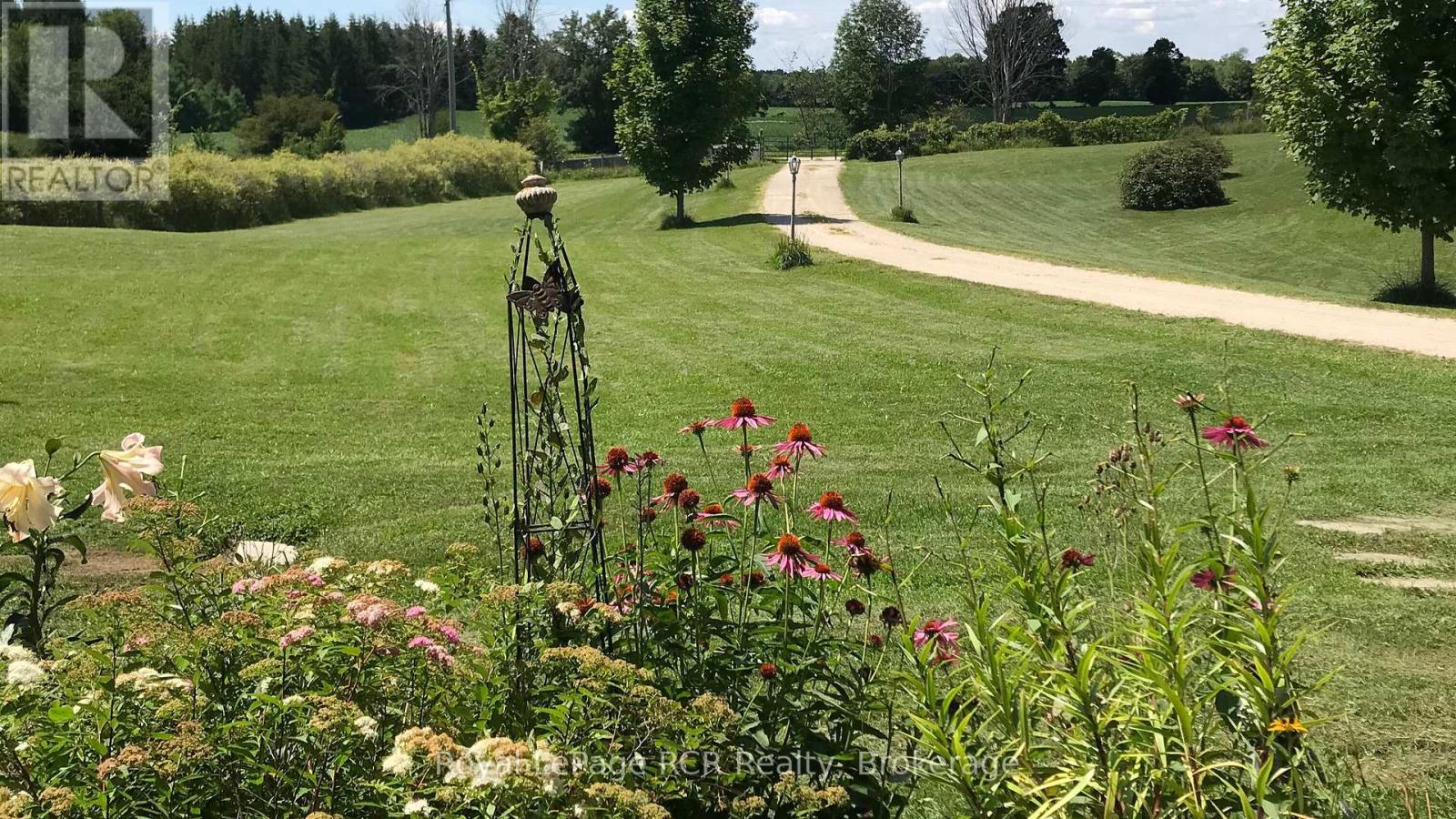 493759 Baptist Church Road, West Grey, Ontario N0C 1K0 - Photo 6 - X12033519