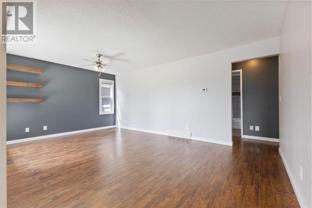 64 Sunvale Crescent Se, Calgary, Alberta  T2X 2S6 - Photo 11 - A2227772