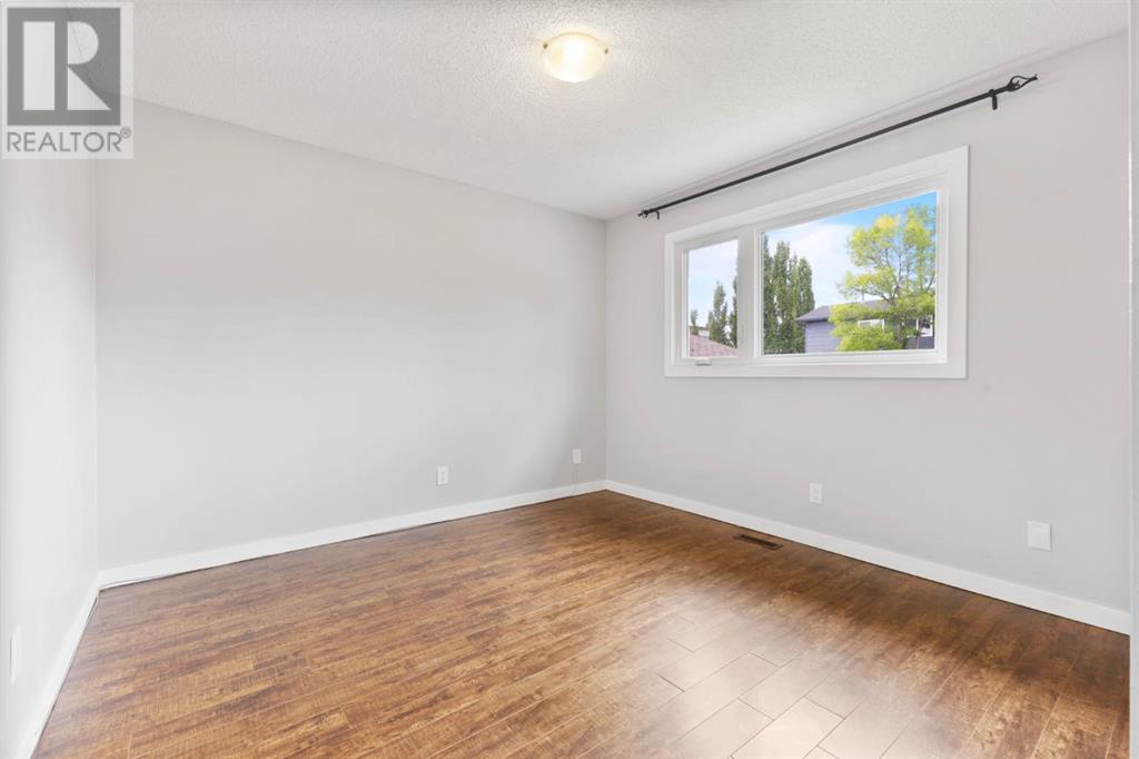 64 Sunvale Crescent Se, Calgary, Alberta  T2X 2S6 - Photo 13 - A2227772