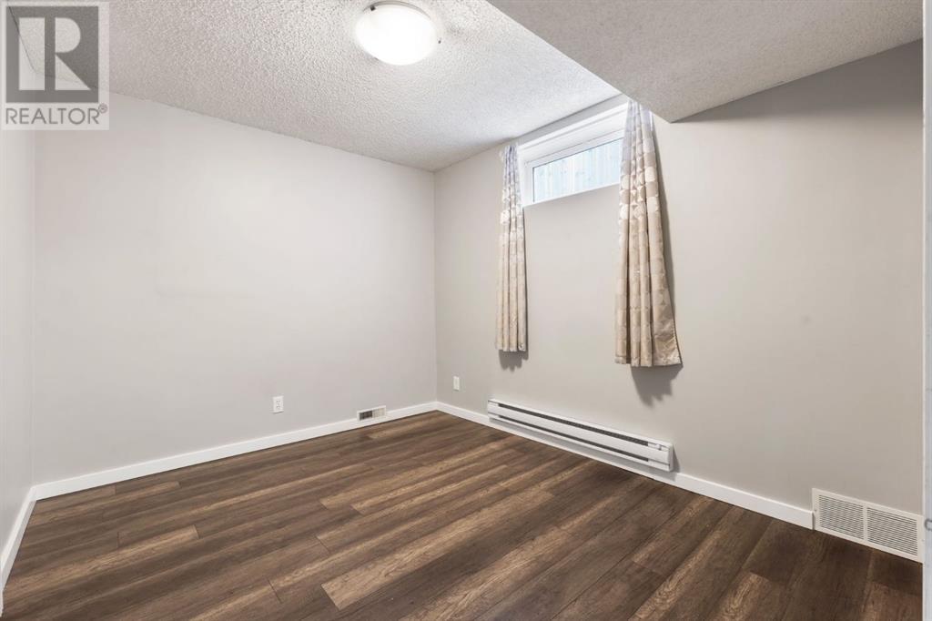 64 Sunvale Crescent Se, Calgary, Alberta  T2X 2S6 - Photo 29 - A2227772