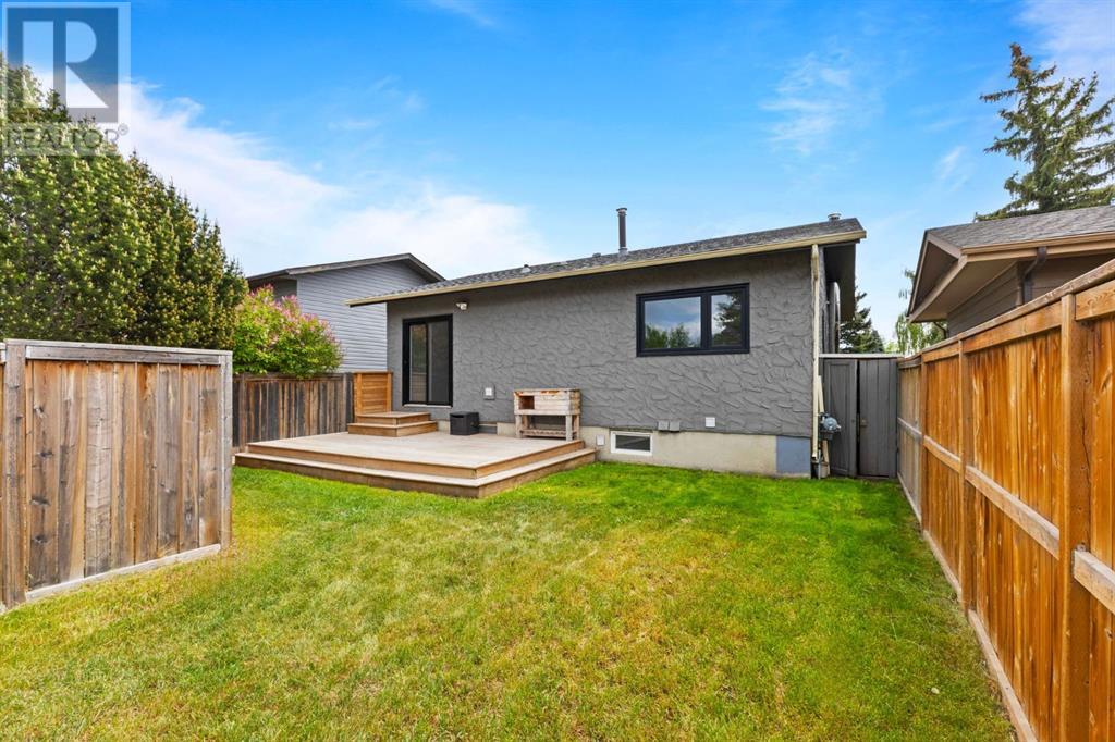 64 Sunvale Crescent Se, Calgary, Alberta  T2X 2S6 - Photo 31 - A2227772