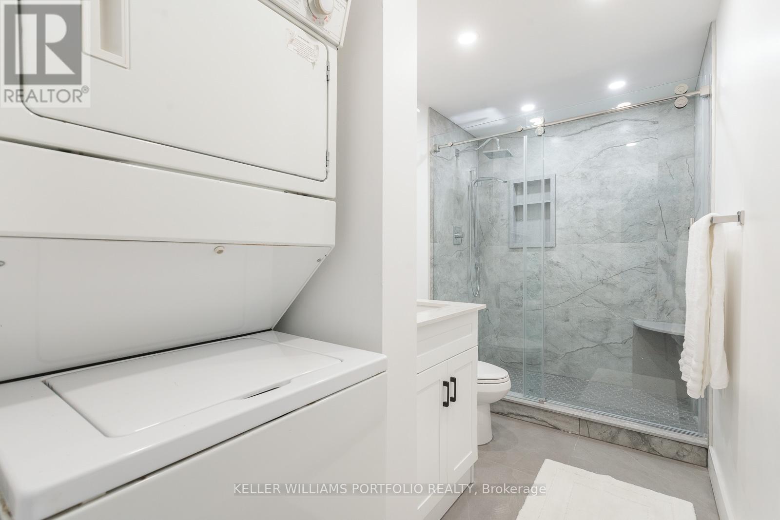 507 - 160 Baldwin Street, Toronto, Ontario  M5T 3K7 - Photo 5 - C12203250