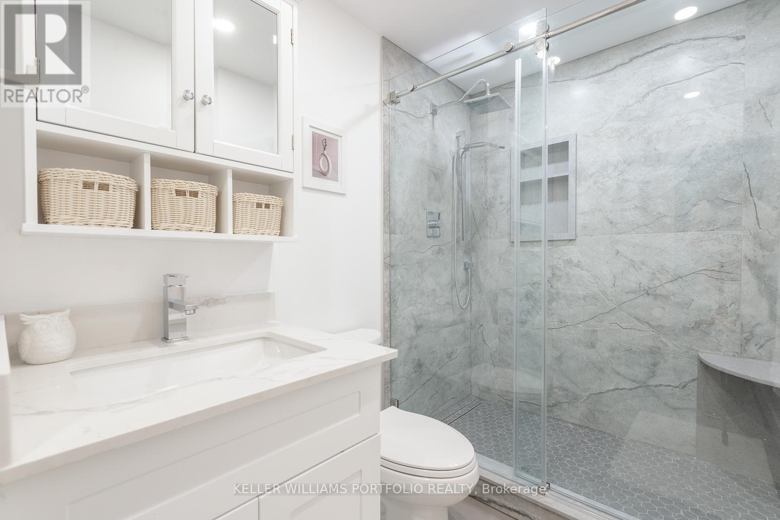 507 - 160 Baldwin Street, Toronto, Ontario  M5T 3K7 - Photo 6 - C12203250