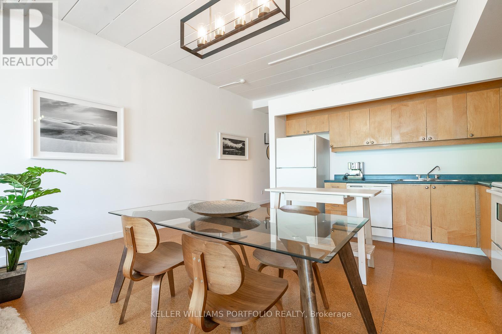 507 - 160 Baldwin Street, Toronto, Ontario  M5T 3K7 - Photo 7 - C12203250