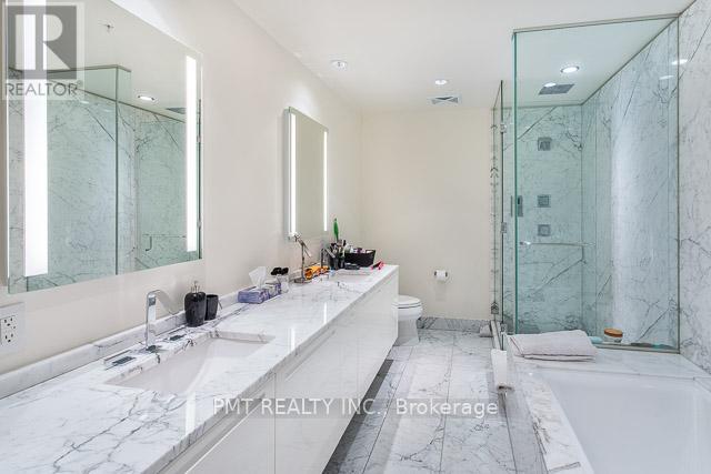 4701 - 180 University Avenue, Toronto, Ontario  M5H 0A2 - Photo 16 - C12203252