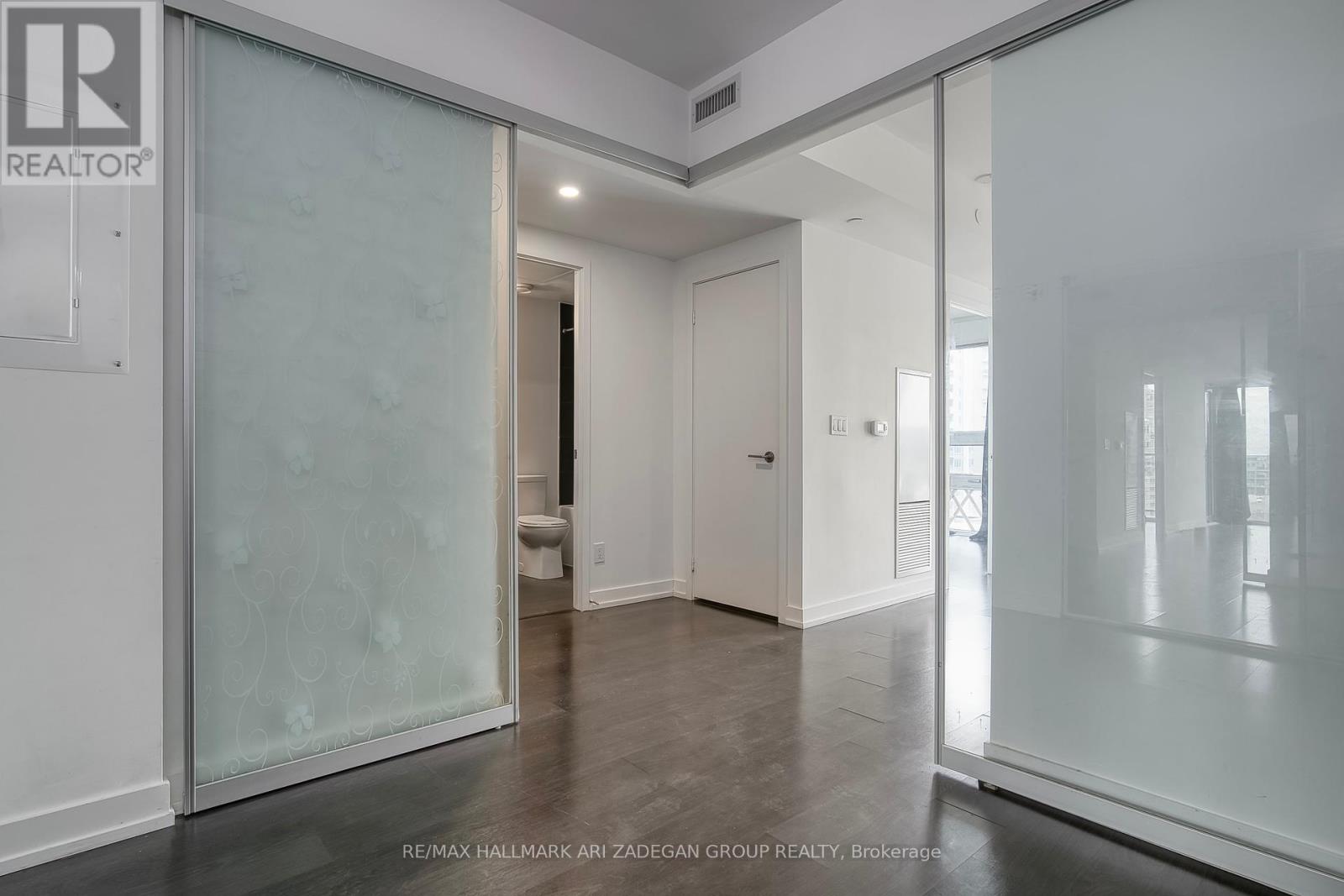 1012 - 19 Western Battery Road, Toronto, Ontario  M6K 0E3 - Photo 8 - C12203301