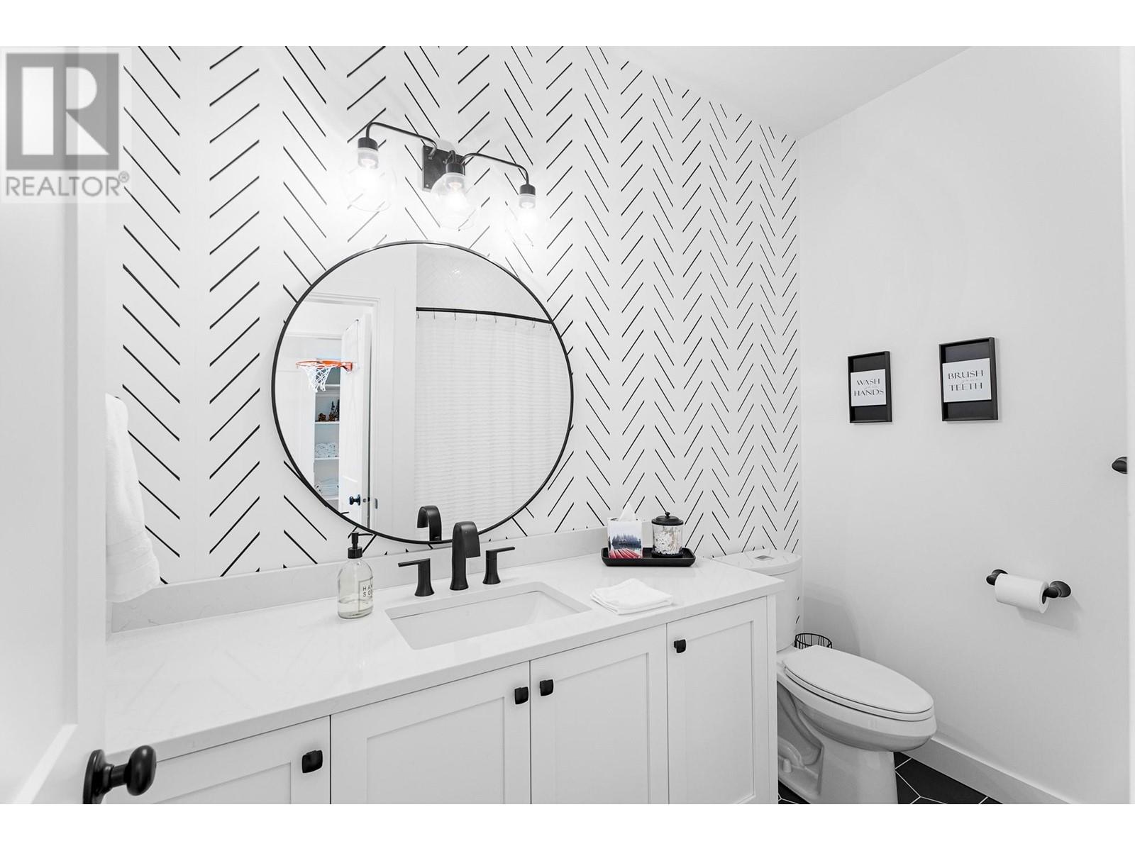 Property at 1345 Myra Place image 2