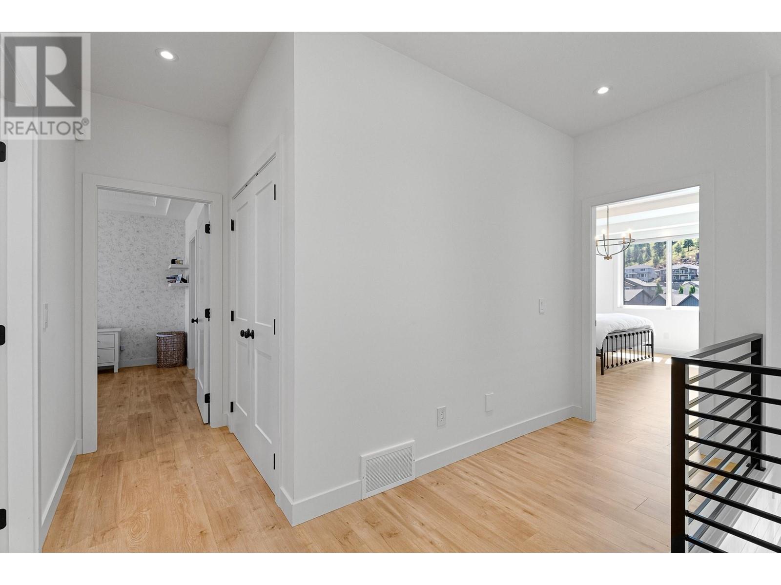 1345 Myra Place, Kamloops, British Columbia  V2E 0C3 - Photo 57 - 10351086