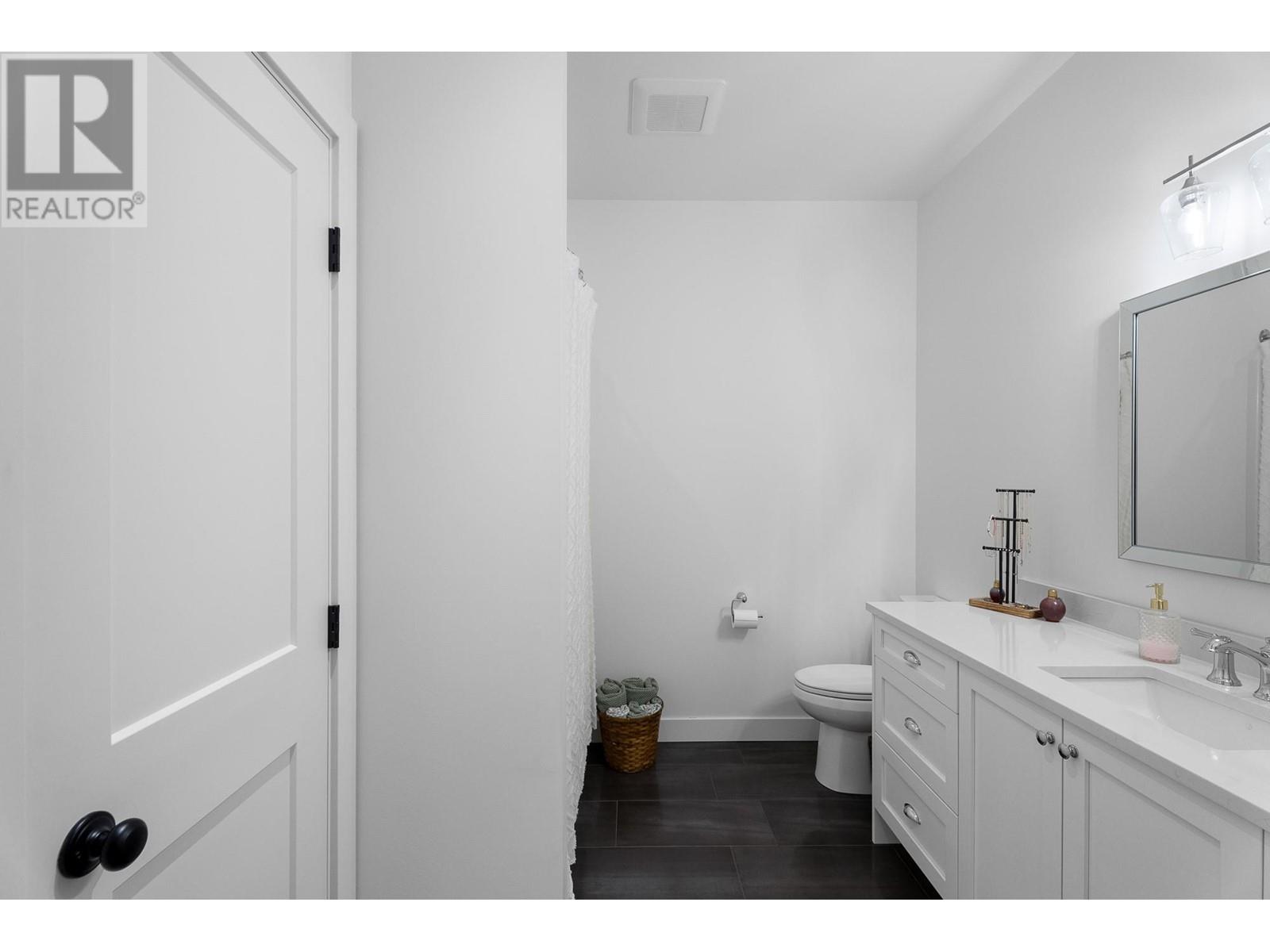 1345 Myra Place, Kamloops, British Columbia  V2E 0C3 - Photo 80 - 10351086
