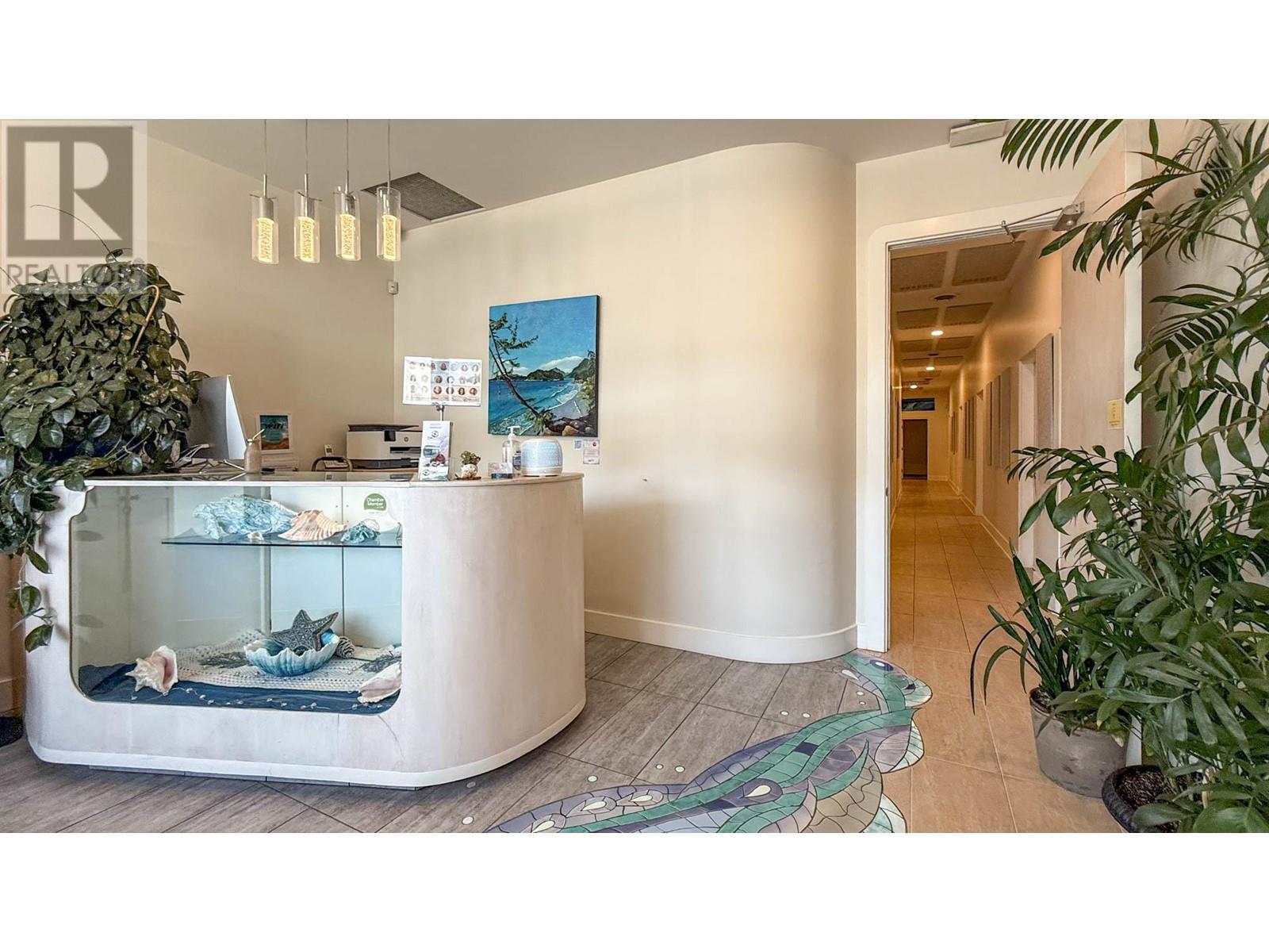 3410a 31st Avenue, Vernon, British Columbia  V1T 7L3 - Photo 4 - 10350813