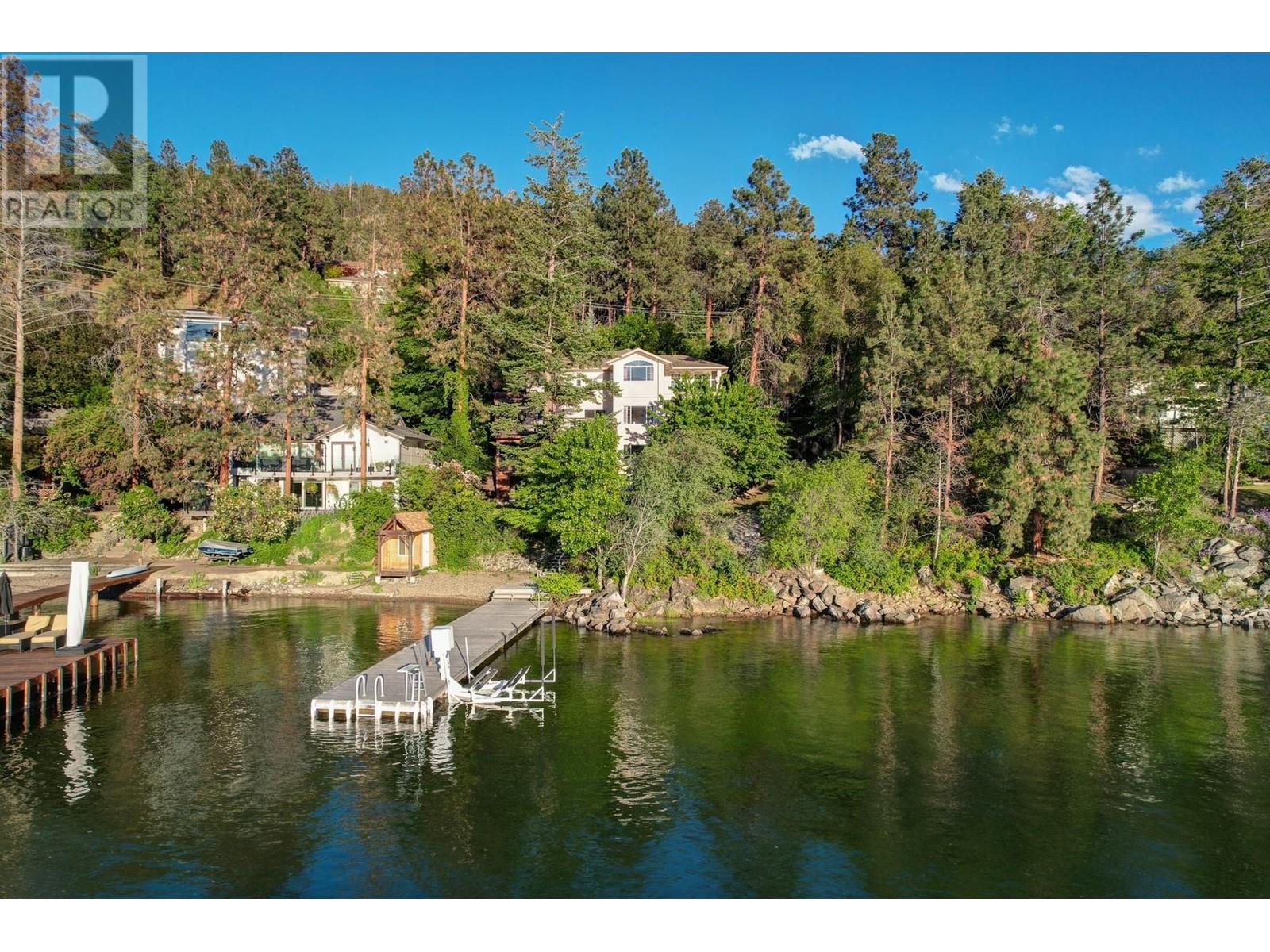 2500 Dubbin Road, Kelowna, British Columbia