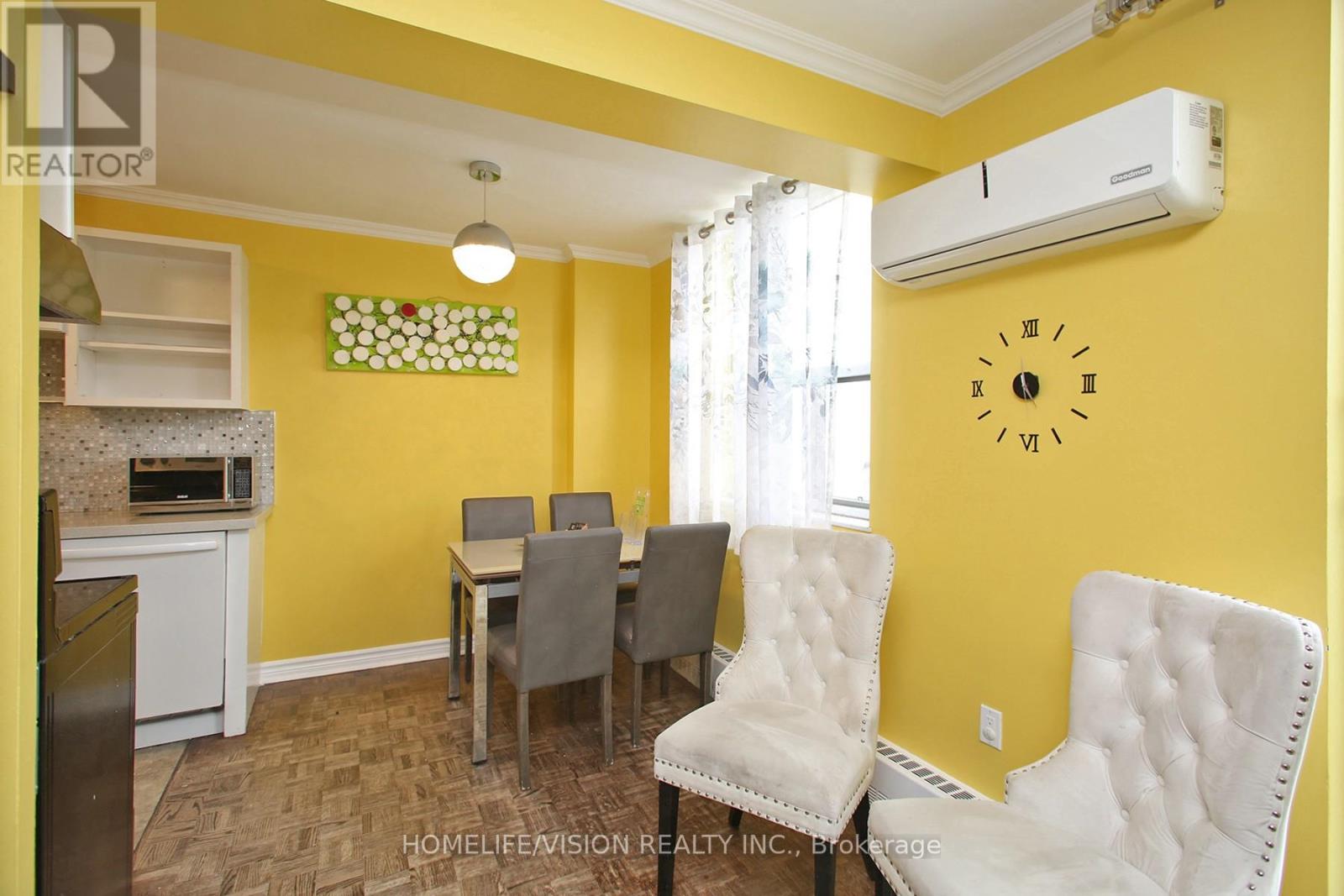 207 - 1071 Woodbine Avenue, Toronto, Ontario  M4C 4C2 - Photo 11 - E12203284