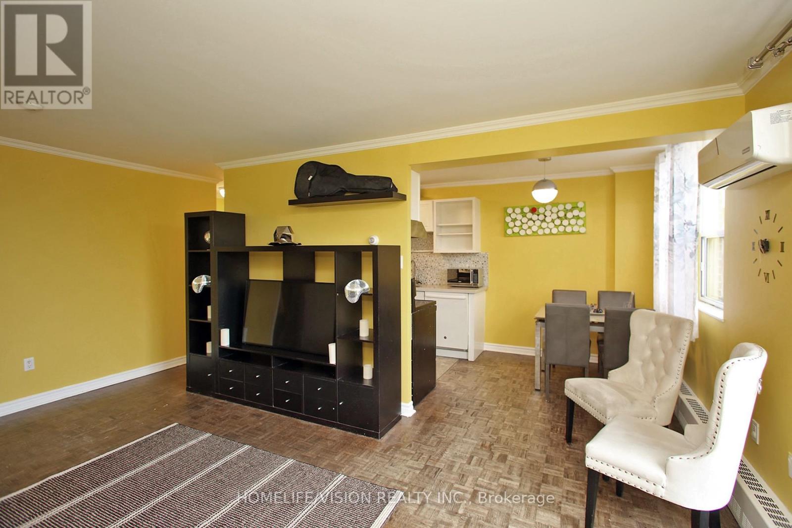 207 - 1071 Woodbine Avenue, Toronto, Ontario  M4C 4C2 - Photo 6 - E12203284