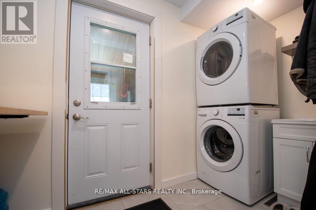10 North Street N, Kawartha Lakes, Ontario  K0M 1E0 - Photo 32 - X12203477
