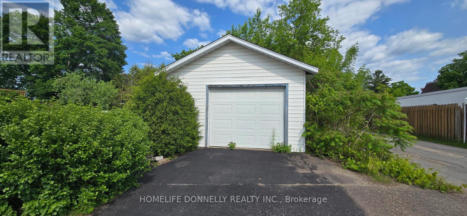 500 Pembroke Street W, Pembroke, Ontario  K8A 5N9 - Photo 24 - X12192530
