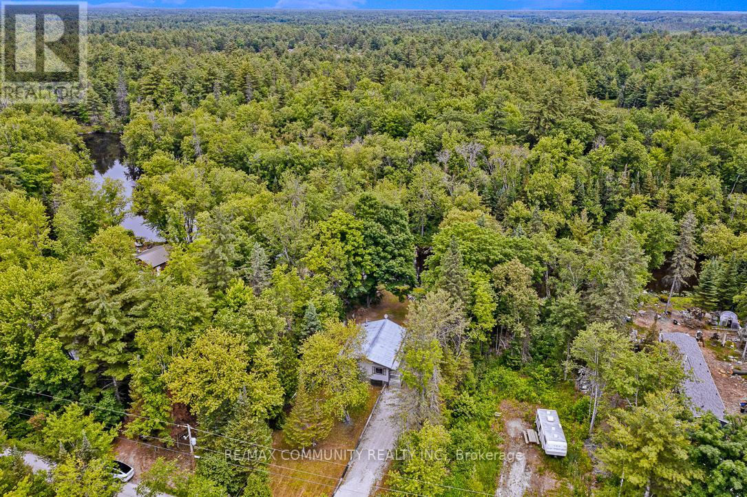 6605 Pioneer Village Lane, Ramara, Ontario  L0K 1W0 - Photo 8 - S12203277
