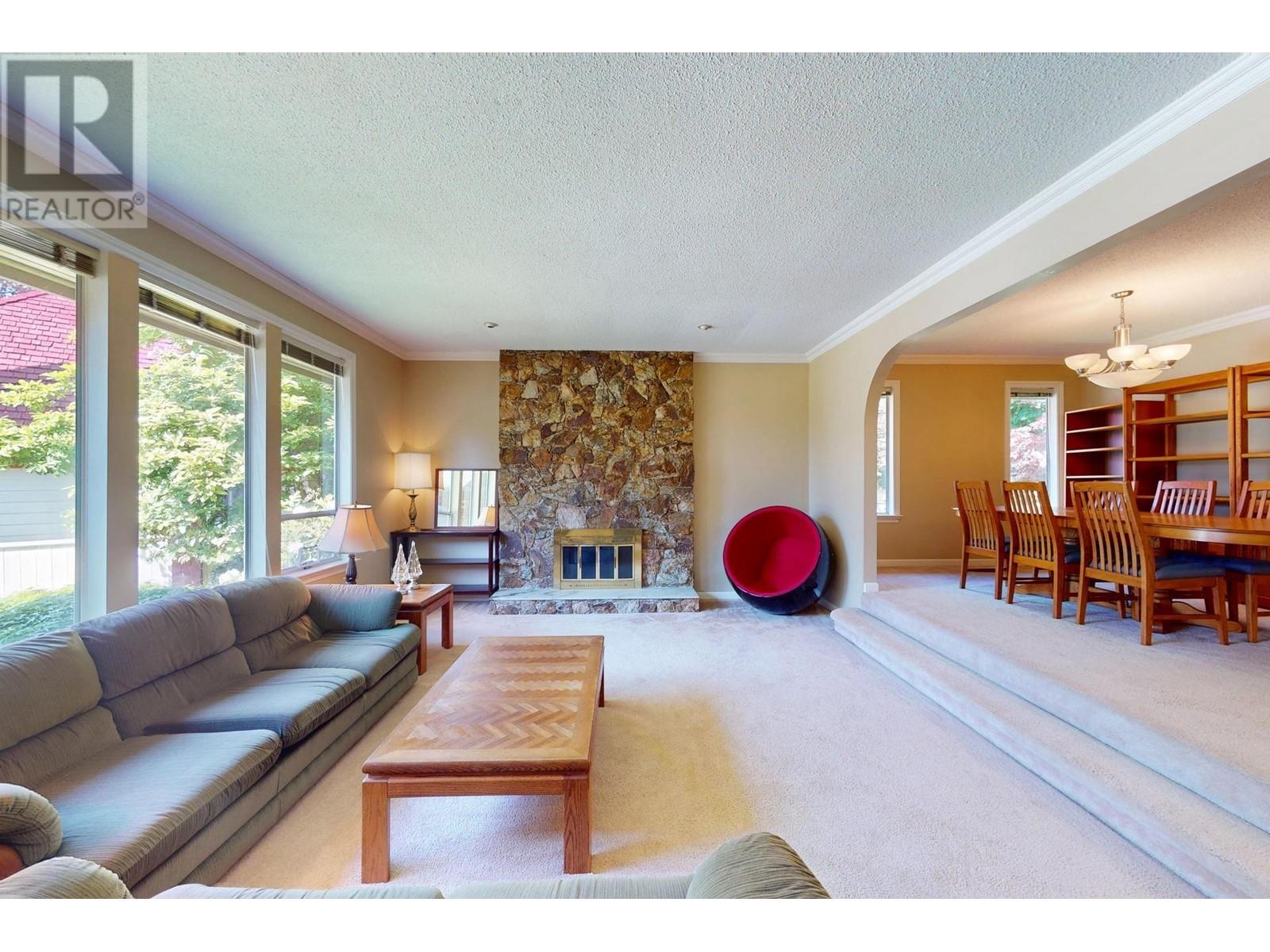 7720 Waterton Drive, Richmond, British Columbia  V7A 4G4 - Photo 2 - R3007317