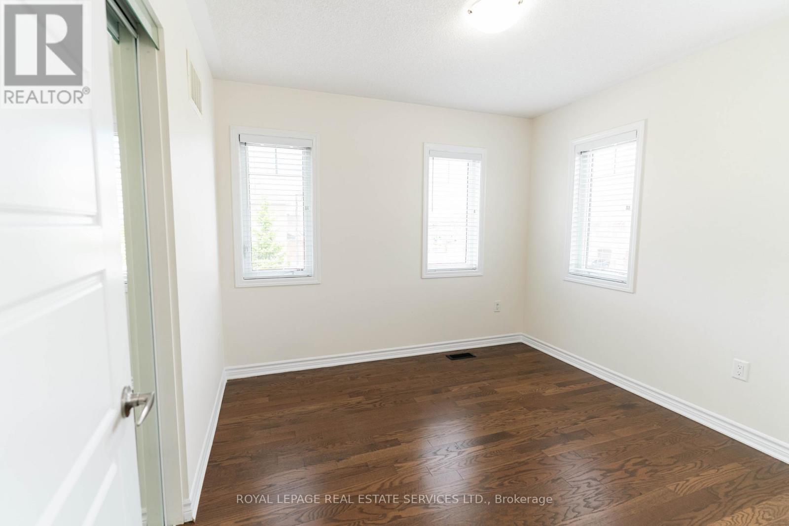 974 Penson Crescent, Milton, Ontario  L9T 8Z7 - Photo 31 - W12203253