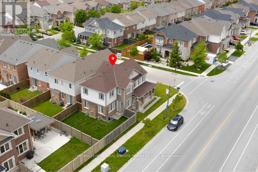 974 Penson Crescent, Milton, Ontario  L9T 8Z7 - Photo 8 - W12203253