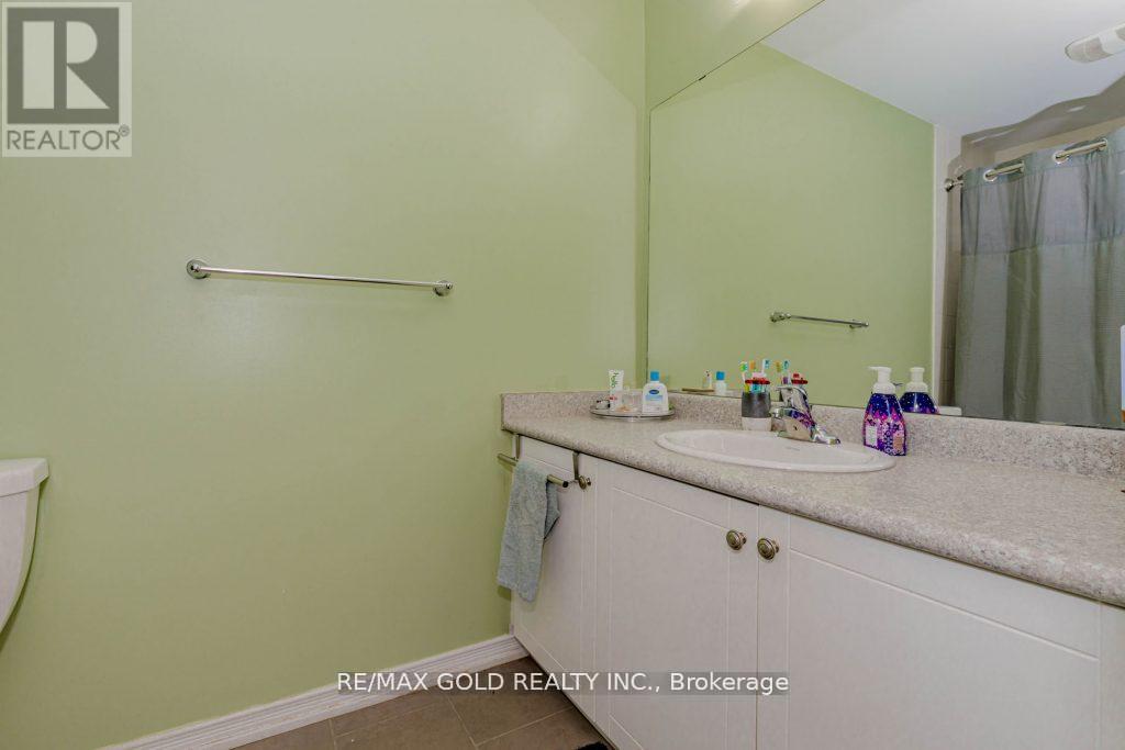 475 Queen Mary Drive, Brampton, Ontario  L7A 0C7 - Photo 34 - W12203256