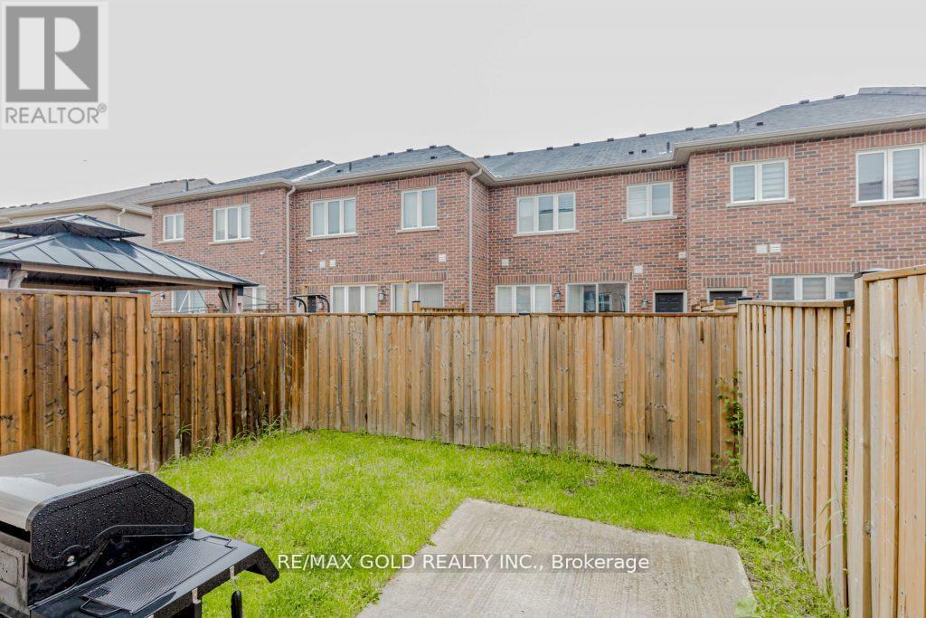 475 Queen Mary Drive, Brampton, Ontario  L7A 0C7 - Photo 47 - W12203256