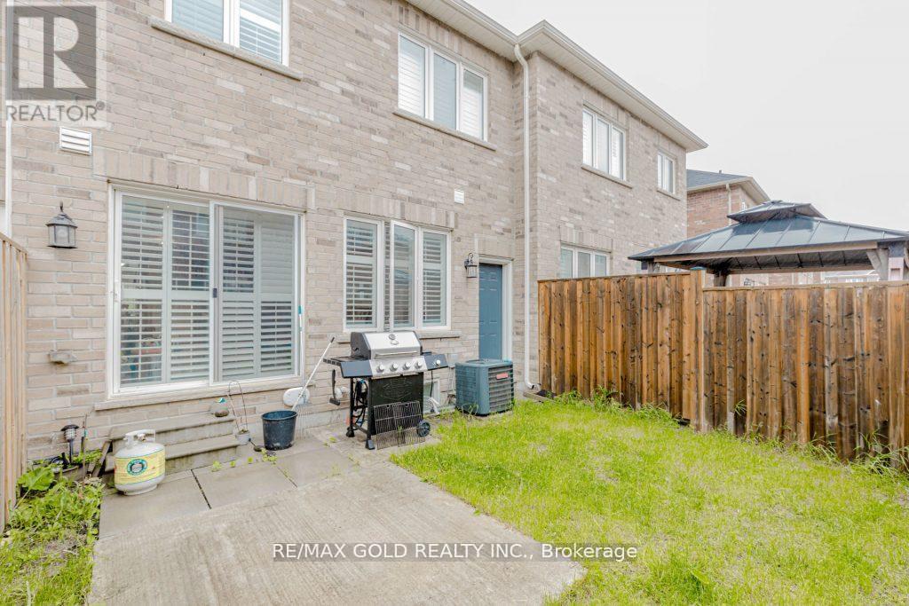 475 Queen Mary Drive, Brampton, Ontario  L7A 0C7 - Photo 48 - W12203256