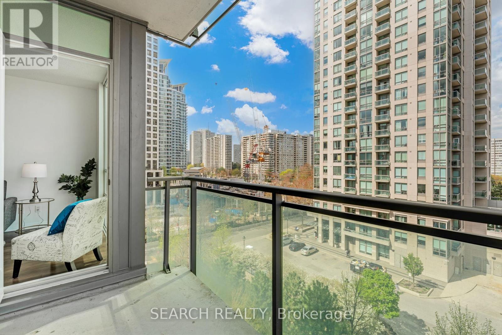 703 - 3515 Kariya Drive, Mississauga, Ontario  L5B 0C1 - Photo 13 - W12203275