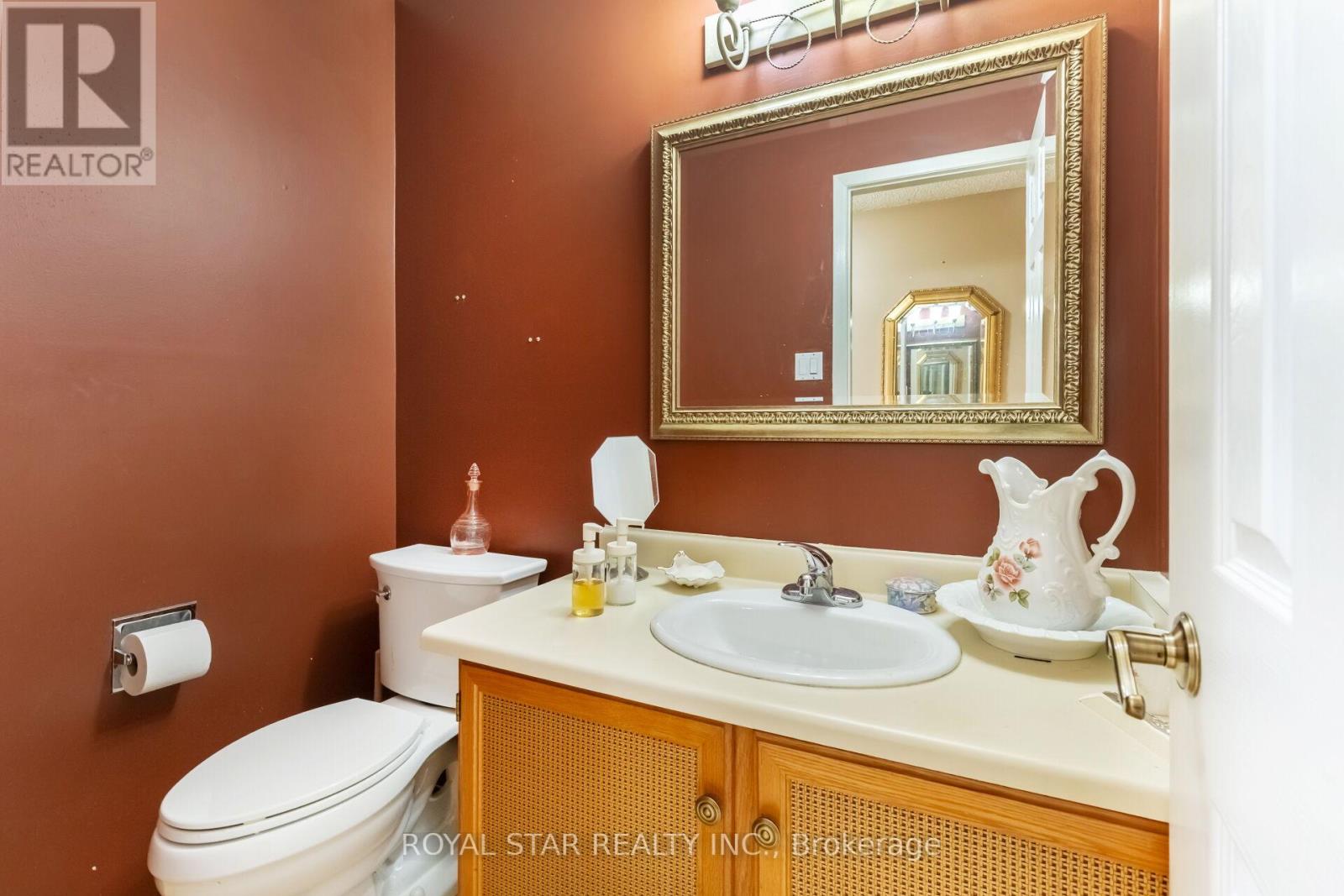 89 Dumfries Avenue, Brampton, Ontario  L6Z 2X1 - Photo 15 - W12203337