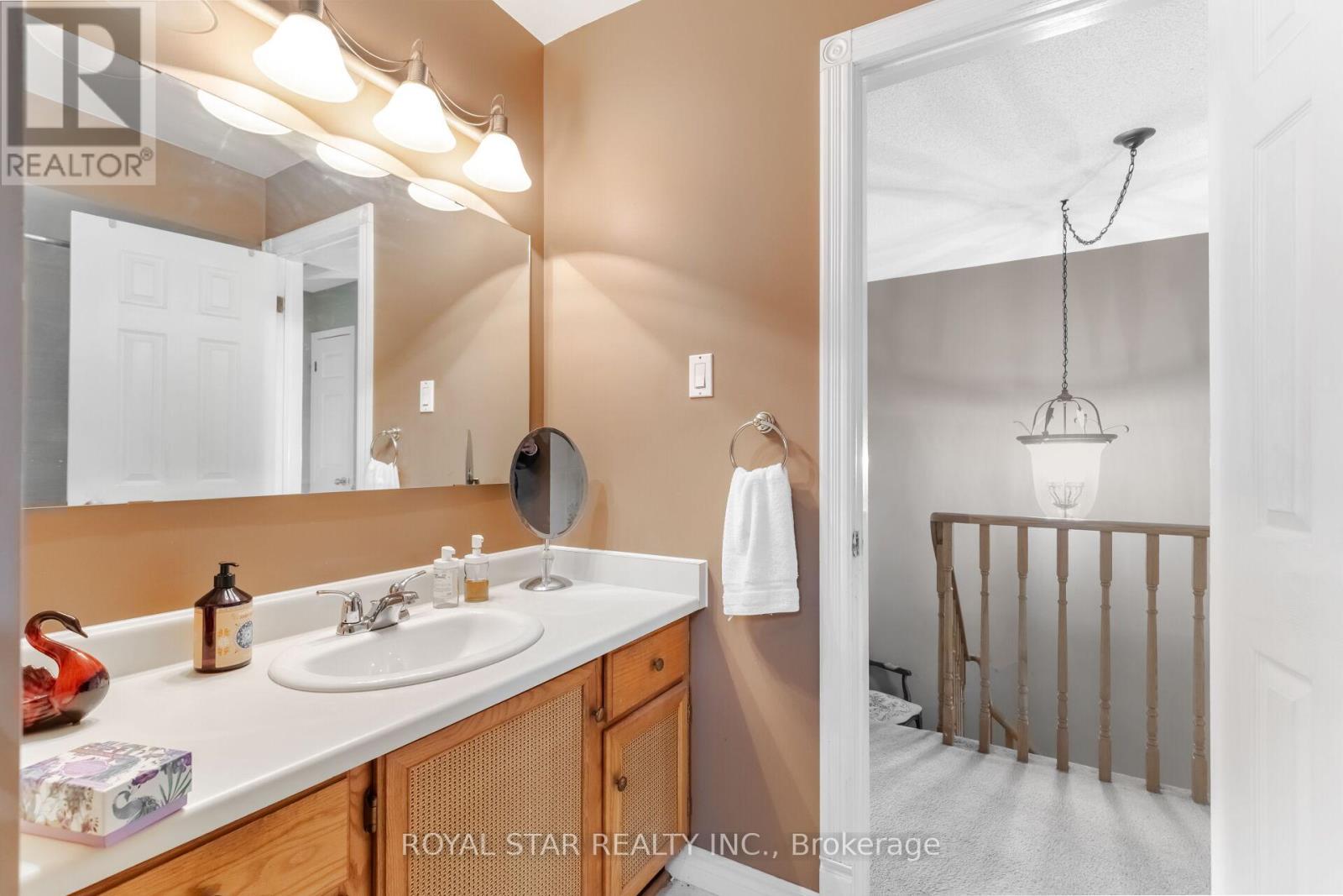 89 Dumfries Avenue, Brampton, Ontario  L6Z 2X1 - Photo 28 - W12203337